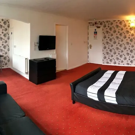 The Highfield 3*