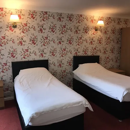 The Highfield 3*