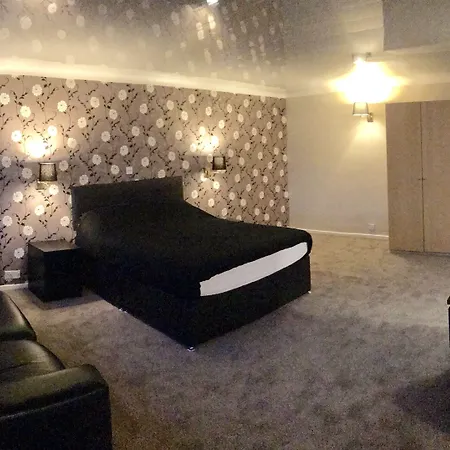 The Highfield Bradford (West Yorkshire)