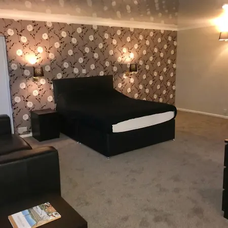 The Highfield 3*