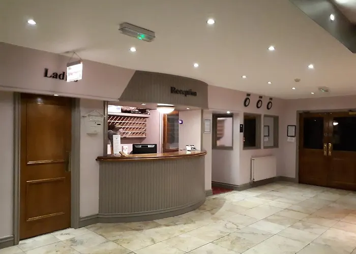 The Highfield 3* Bradford (West Yorkshire)