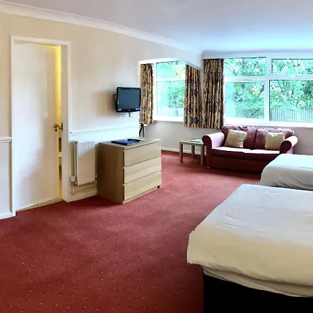 The Highfield Hotel 3*